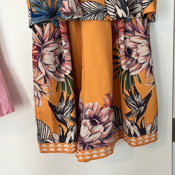 Tropical romper - Picture 2 of 3